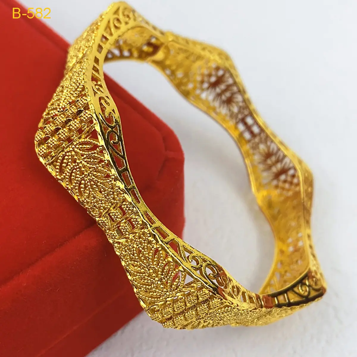 Luxury Gold Plated Dubai Bride Bracelet for Women - Image 56