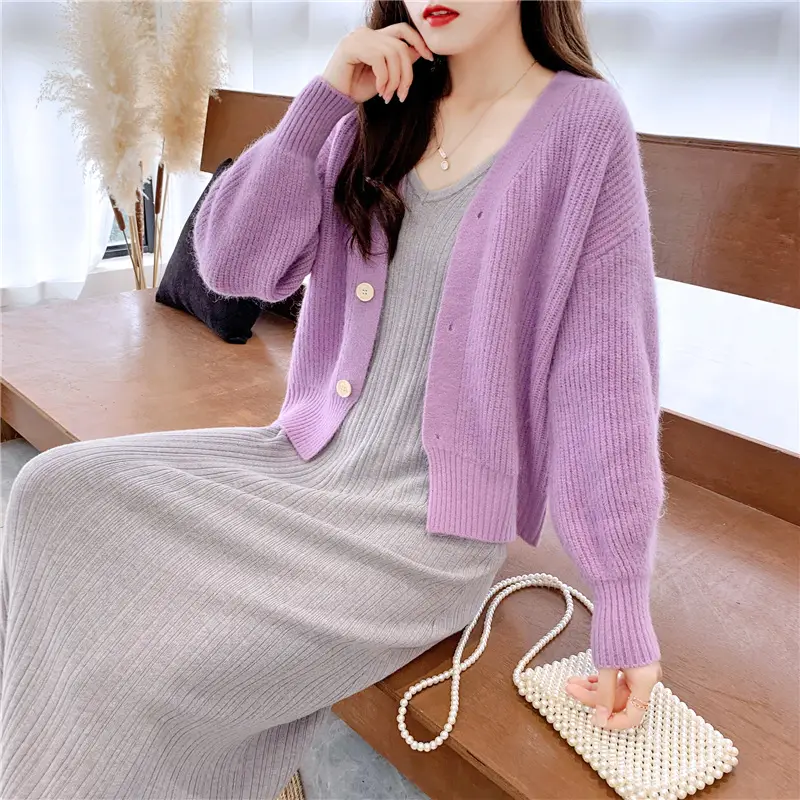 Women's Knitted Cardigan Sweater Beige Loose Fit Winter Jacket — feature 3