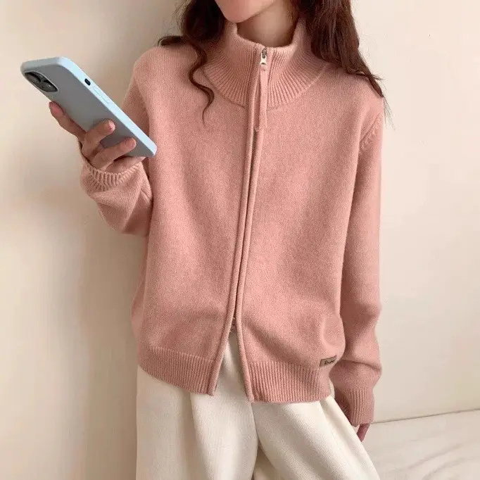 Women Grey Knitted V-Neck Cardigan Jacket 2024 — feature 6