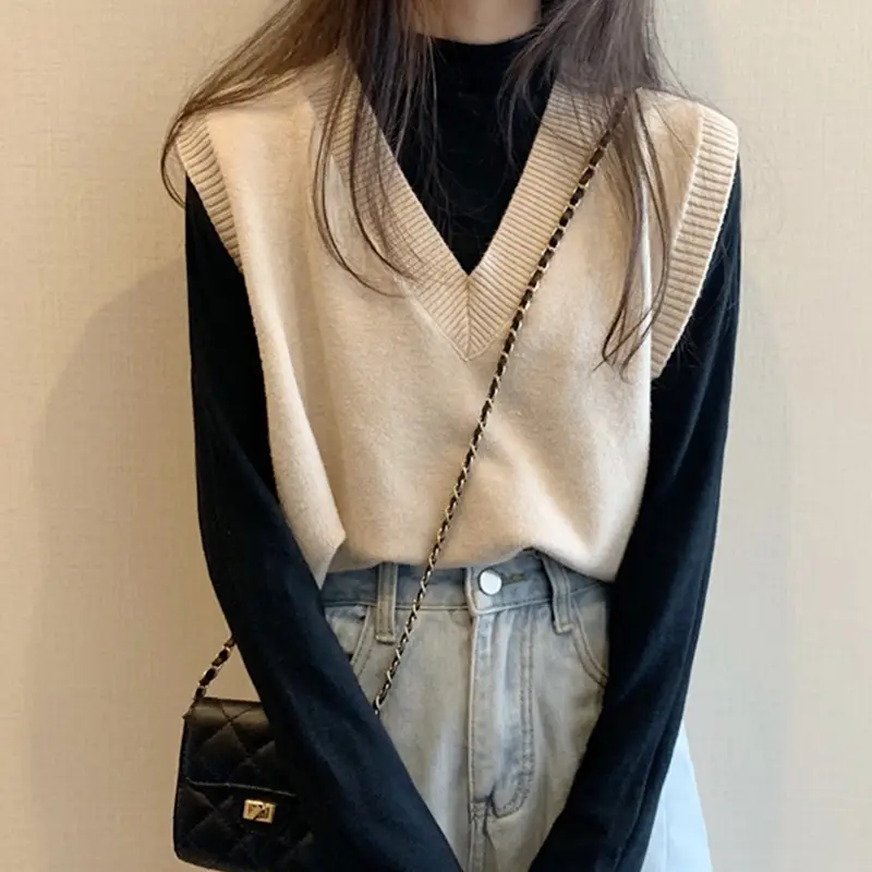 Women Knitted V-Neck Vest 2025 Spring Fall Wear - Image 9