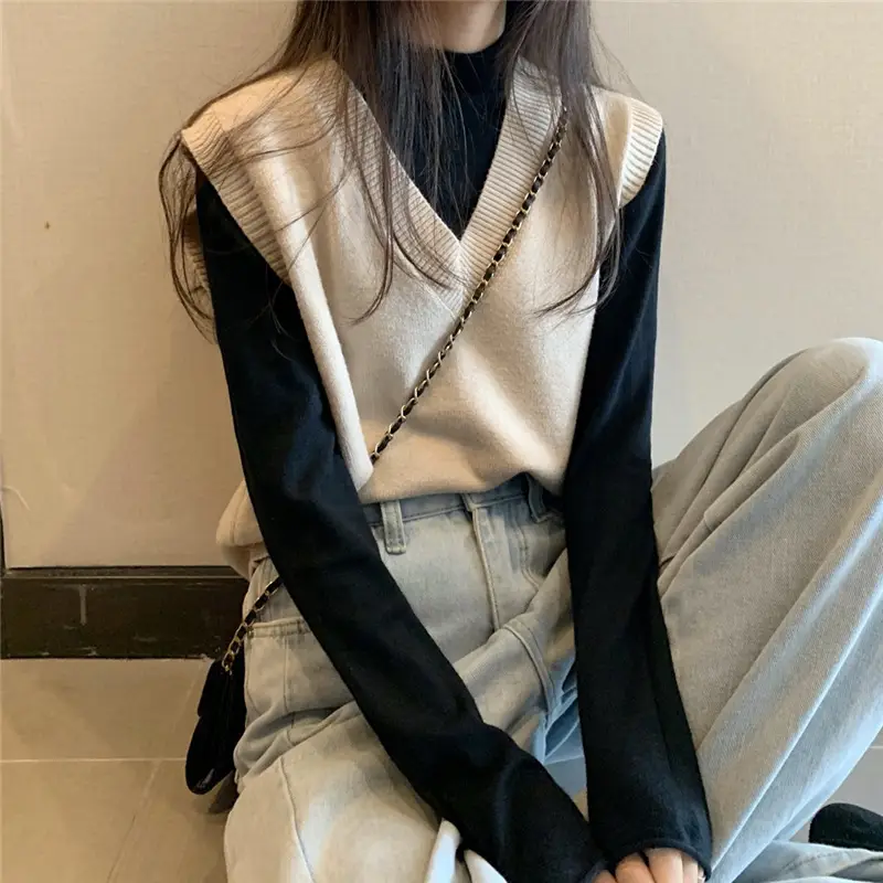 Women Knitted V-Neck Vest 2025 Spring Fall Wear - Image 10