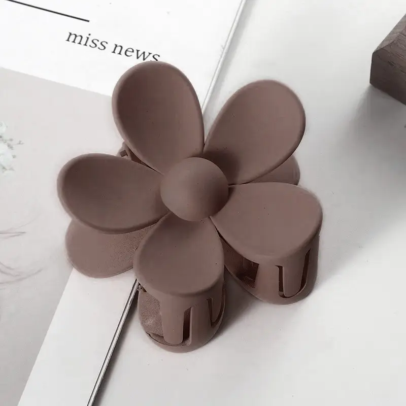 Black Flower Grip Hair Clip for Women - Image 24