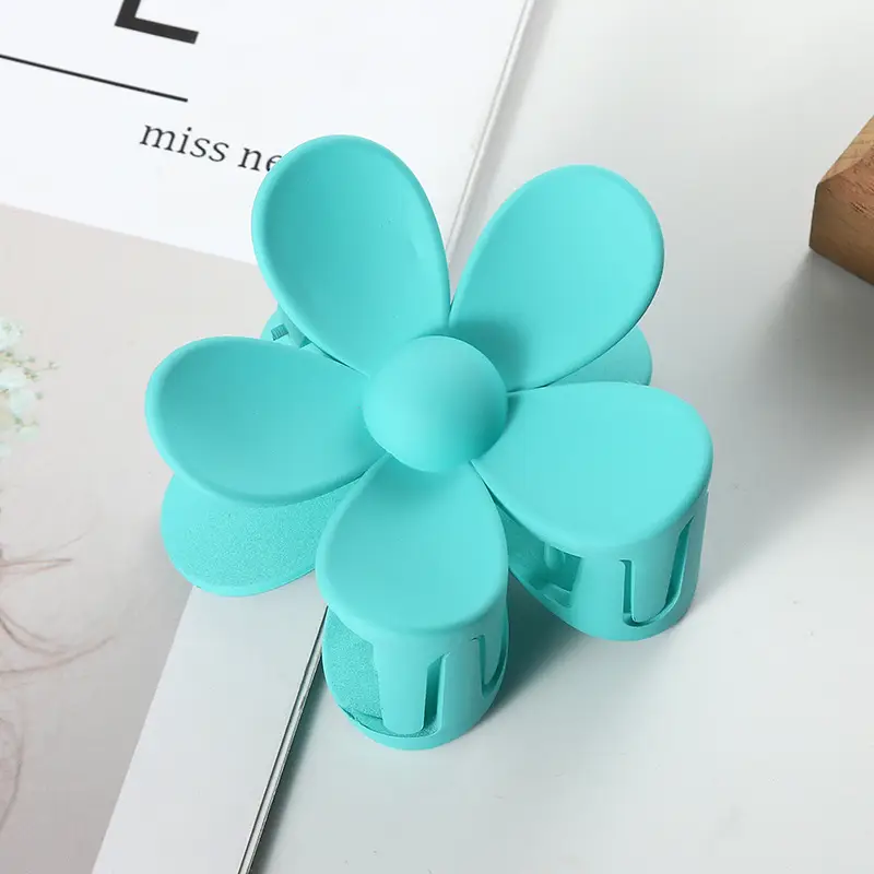 Black Flower Grip Hair Clip for Women - Image 4