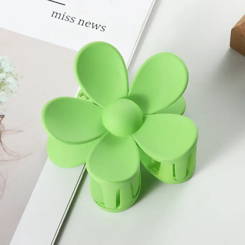 Black Flower Grip Hair Clip for Women - Image 7