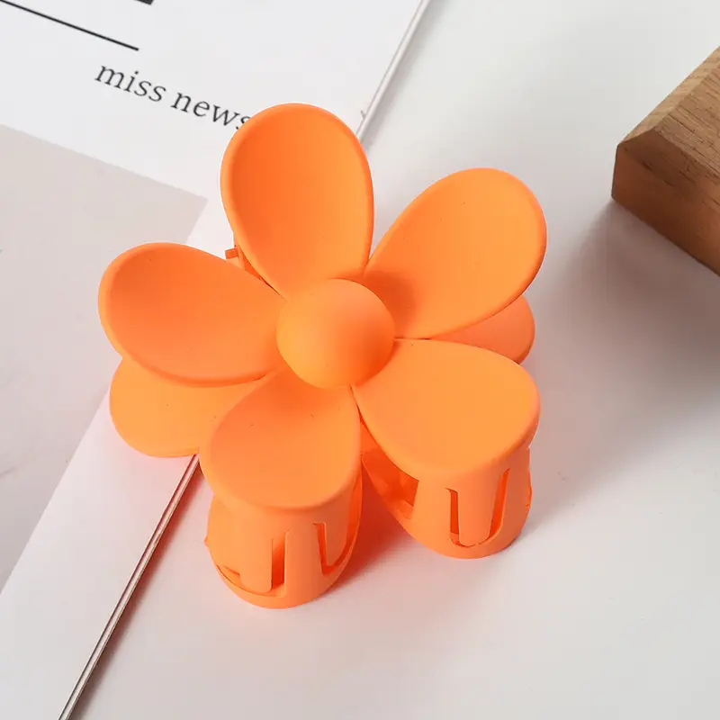 Black Flower Grip Hair Clip for Women - Image 9