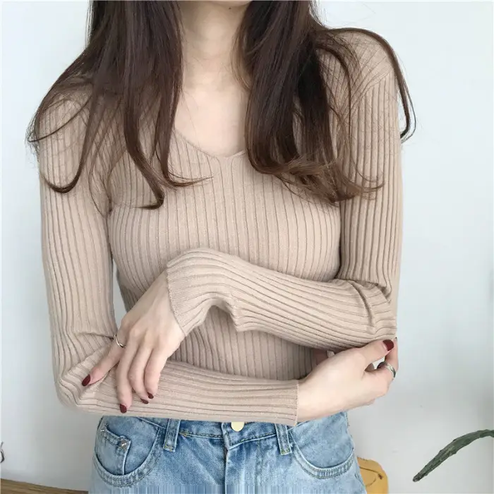 Autumn V-Neck Knitted Long Sleeve Top for Women — feature 1