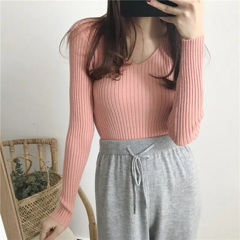 Autumn V-Neck Knitted Long Sleeve Top for Women — feature 4