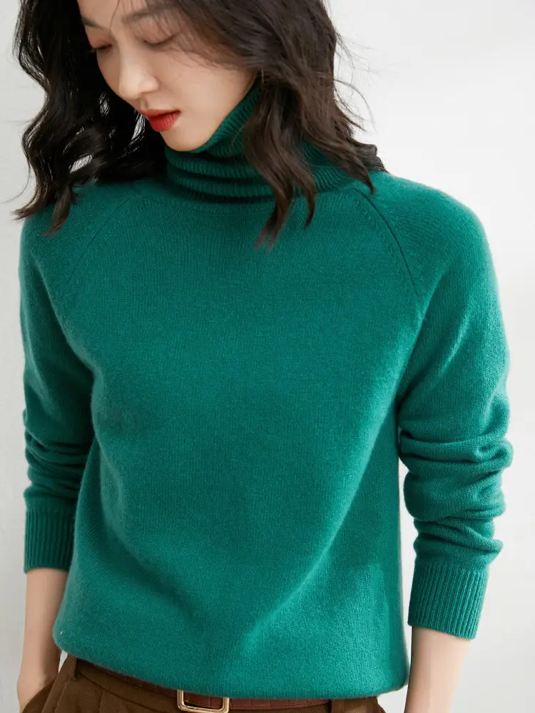 Women's Green High Turtleneck Pullover Sweater - Image 10