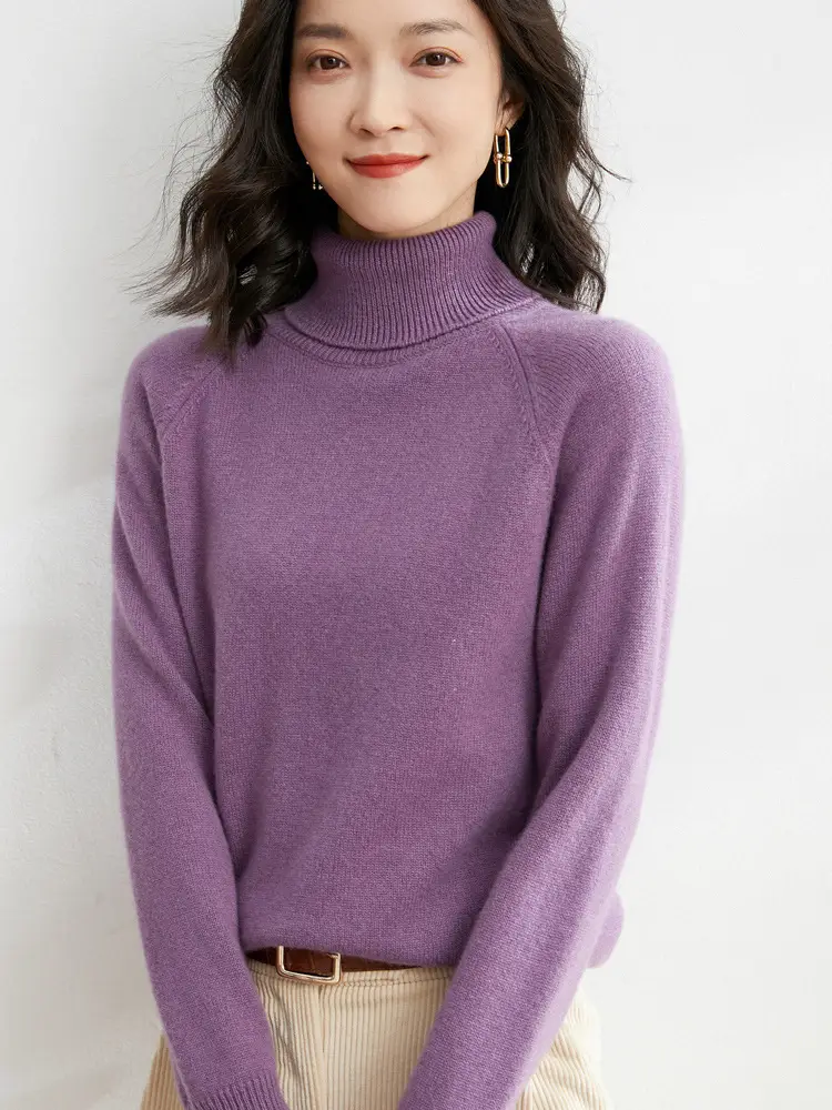 Women's Green High Turtleneck Pullover Sweater - Image 3