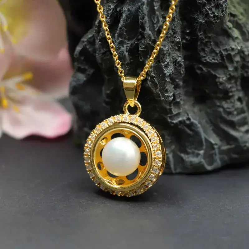Juanyu Pearl Pendant Necklace Gold High Luster Full Donut Design — feature 10