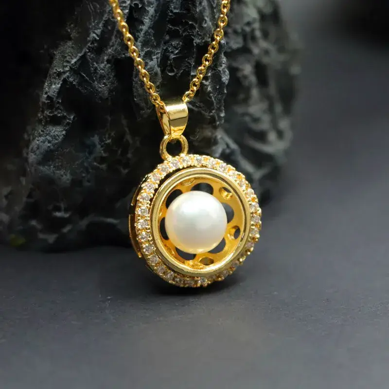 Juanyu Pearl Pendant Necklace Gold High Luster Full Donut Design — feature 11
