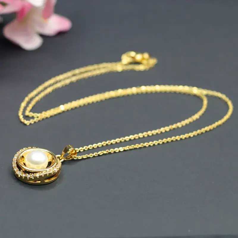 Juanyu Pearl Pendant Necklace Gold High Luster Full Donut Design — feature 13