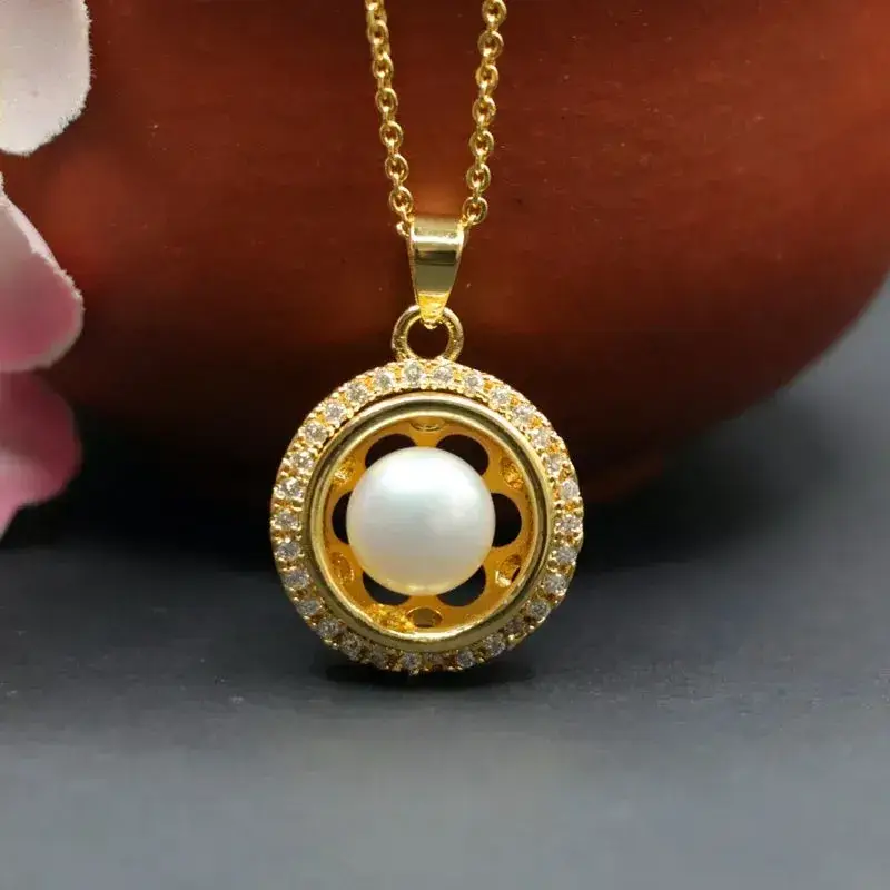 Juanyu Pearl Pendant Necklace Gold High Luster Full Donut Design — feature 5
