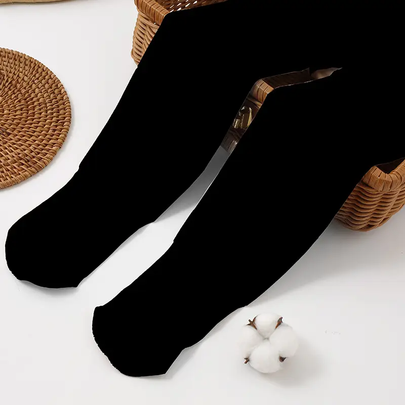 Wholesale children's autumn and winter fleece-lined thickened pantyhose generation hair girls dancing dragon claw hair white ballet dance socks