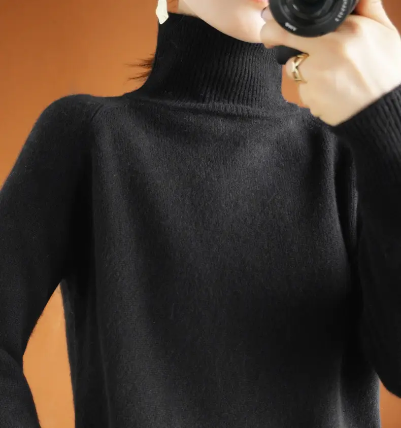 Women's Light Blue Half-Turtleneck Pullover Sweater - Image 4