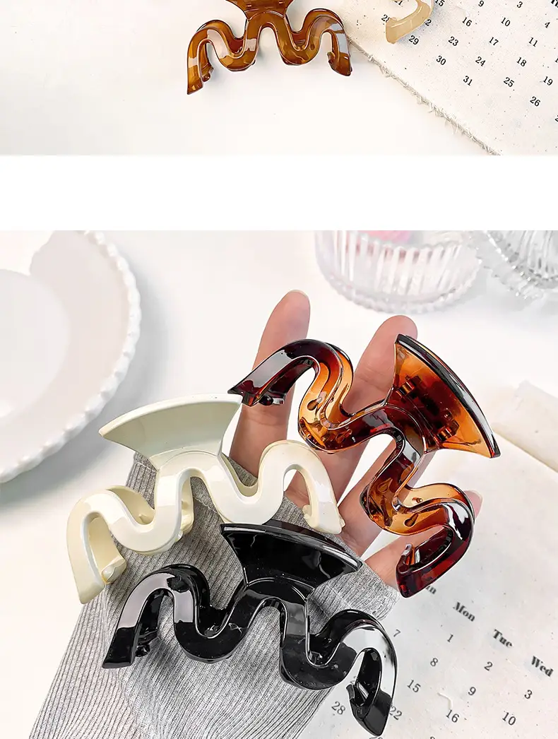M-shaped Hair Grab Clip for Women's Hair Accessories — feature 6