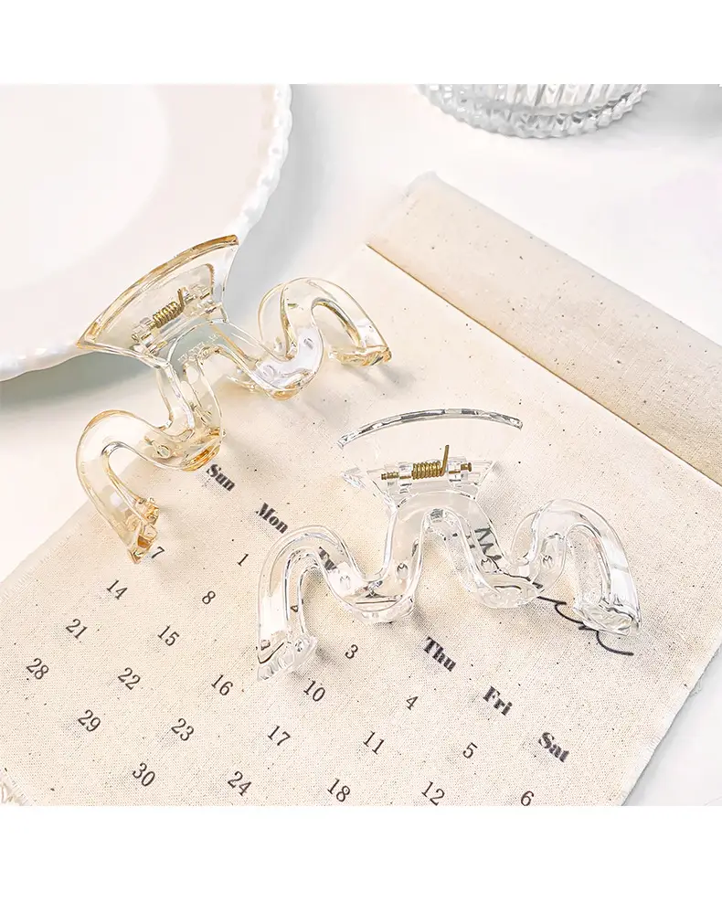 M-shaped Hair Grab Clip for Women's Hair Accessories — feature 8