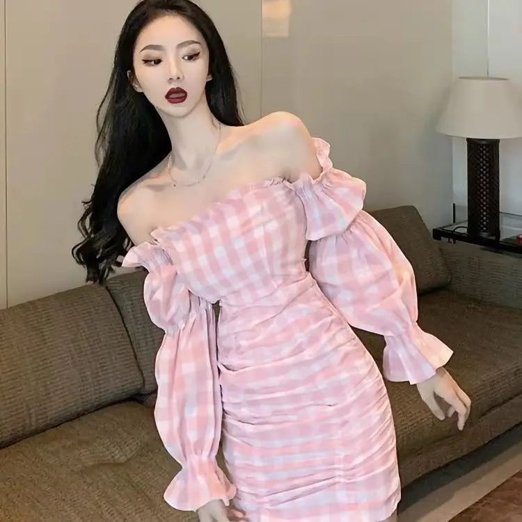Sweet Spicy One-Line Collar Plaid Dress Autum 2023 - Image 3