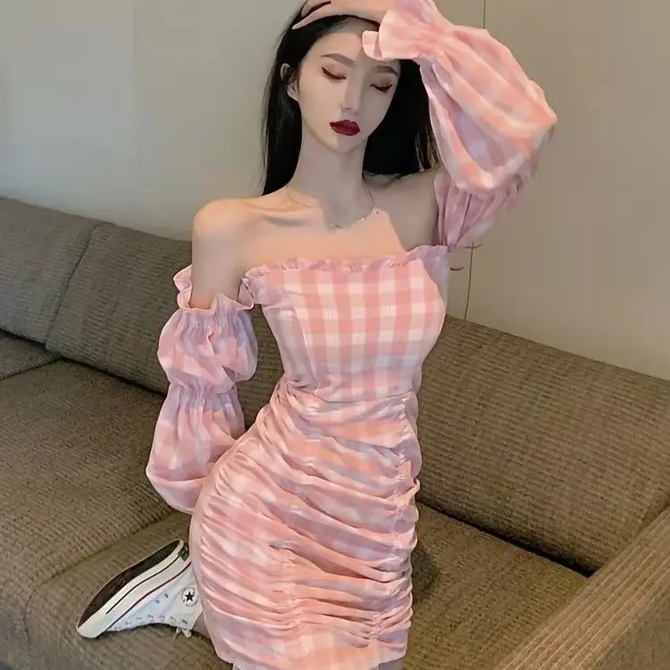 Sweet Spicy One-Line Collar Plaid Dress Autum 2023 - Image 5