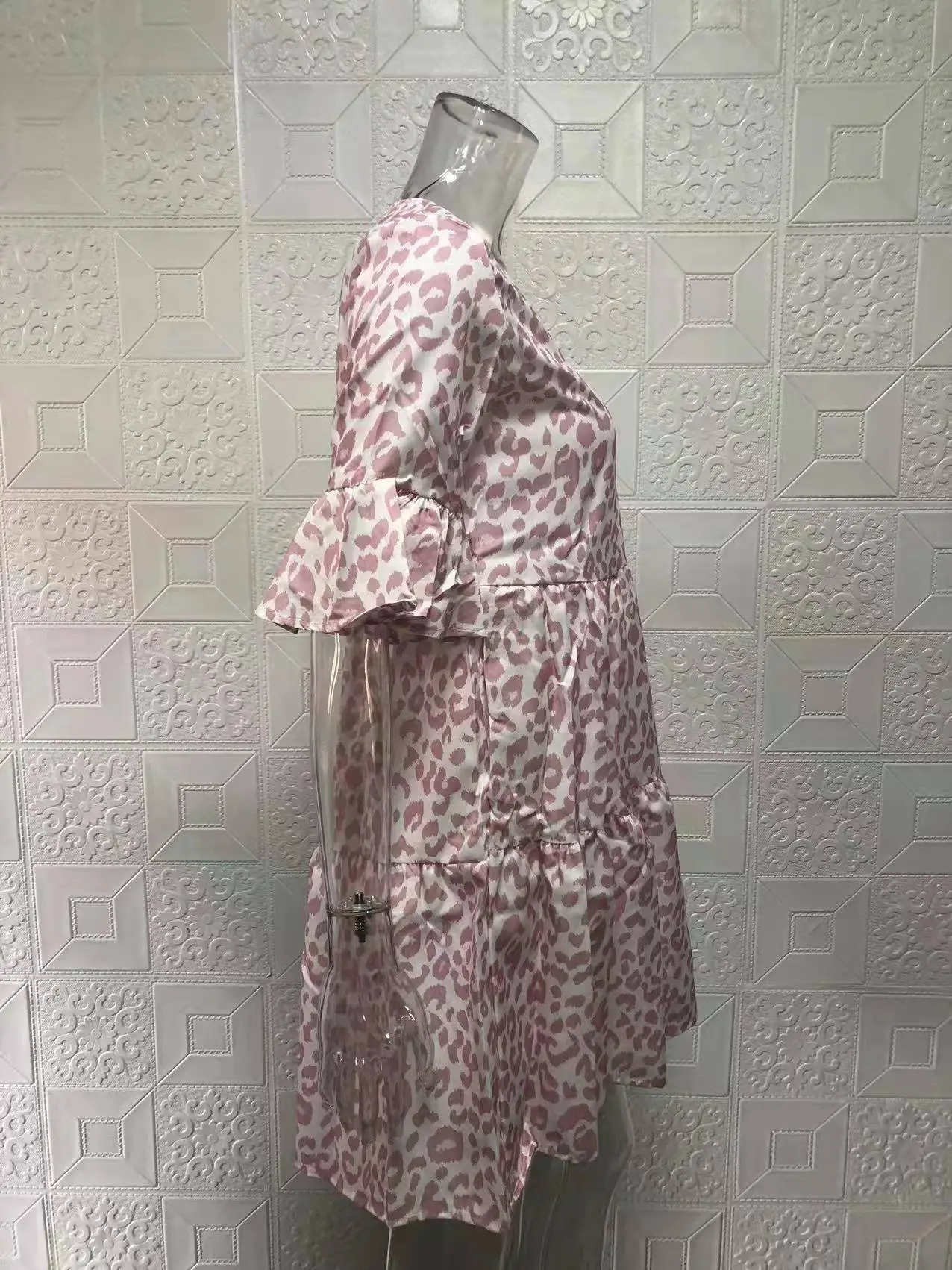 Women White Printed Ruffle Dress Summer Loose V-Neck — feature 15