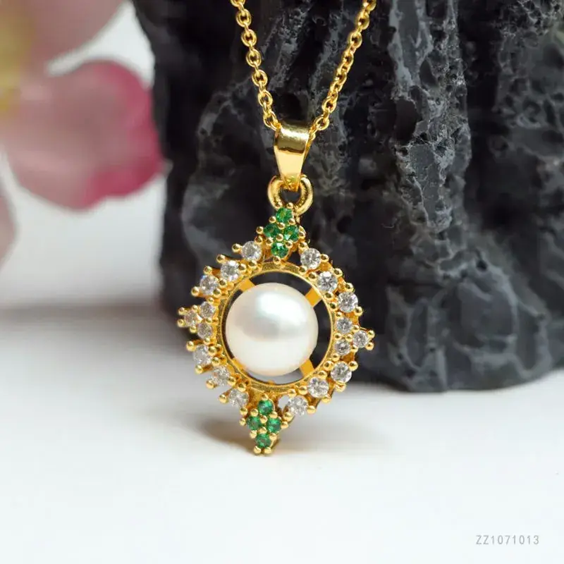 Guan Yu Pearl Sunflower Necklace Gold - Image 4