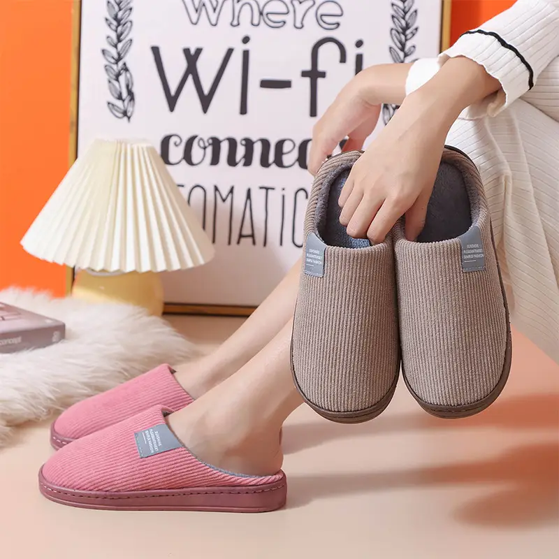 Classic Cloth Label Cotton Slippers Blow Bottom Home Non-slip Cotton Slippers for Men and Women Moon Shoes Mao Mao Slippers Hotel Shoes