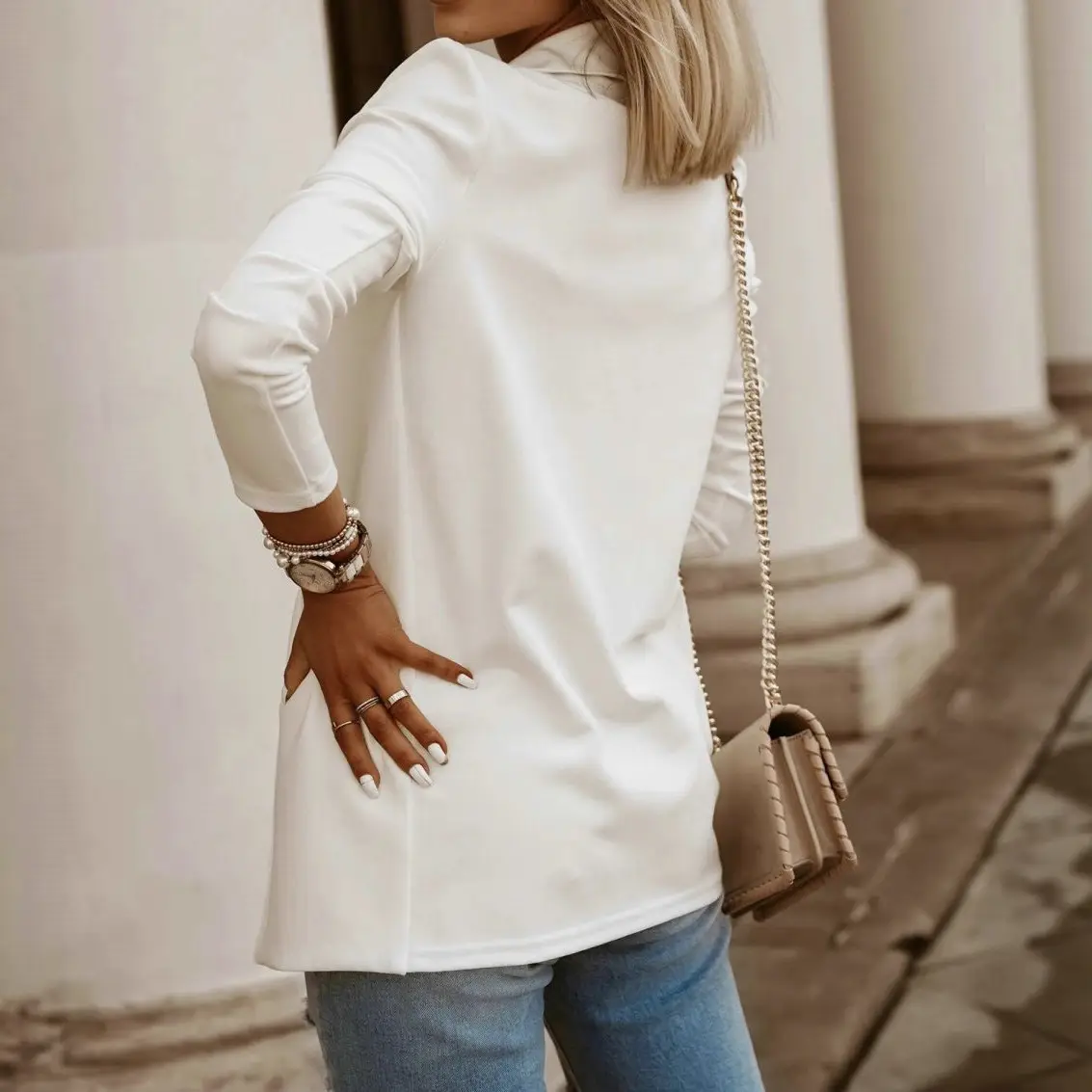 Women's Black Velvet Jacket for Casual Commute 2023 - Image 5