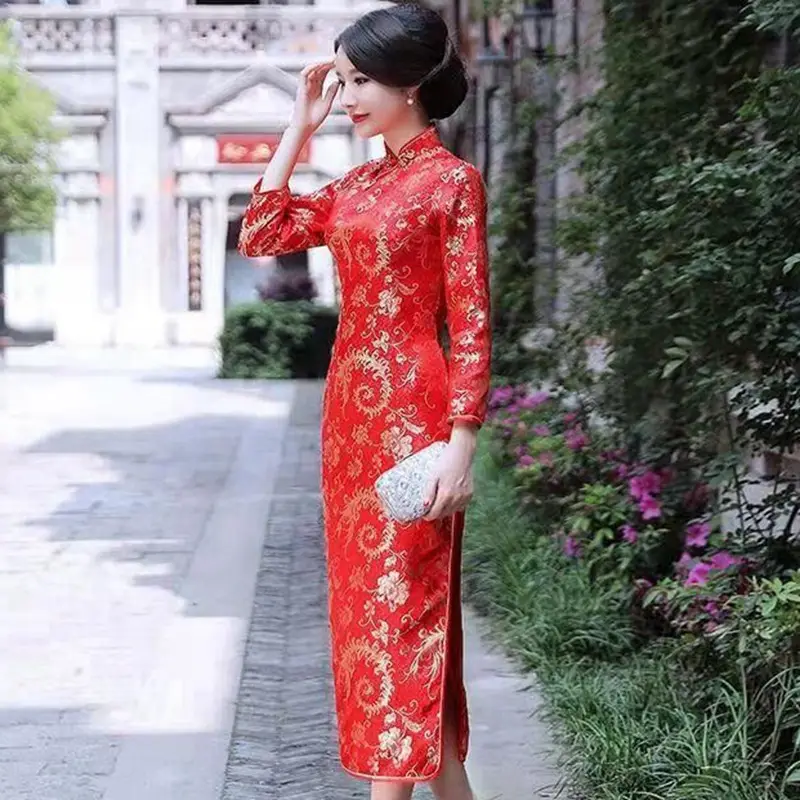 Red French Cheongsam 2021 Long Sleeve Mom Performance Dress - Image 12