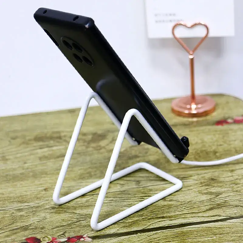 Green Metal Mobile Phone Stand with Wire Forming Design - Image 6