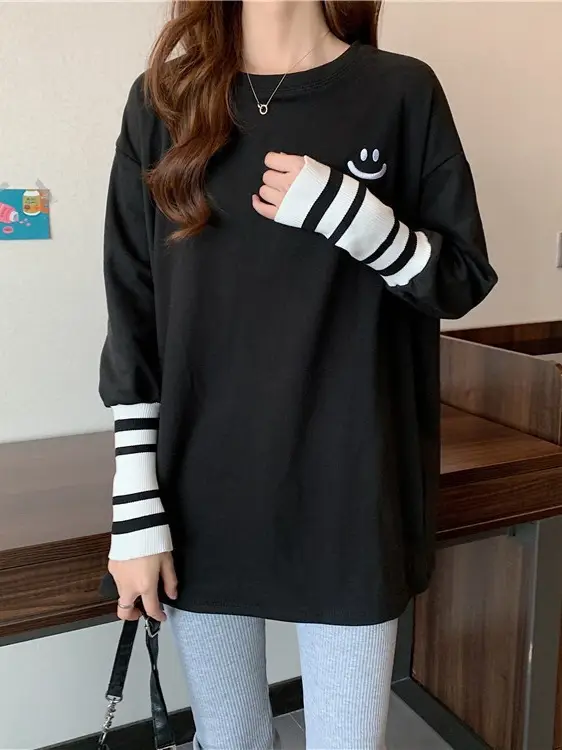 Women Black Printed Cotton T-Shirt Long Sleeve Mid Length