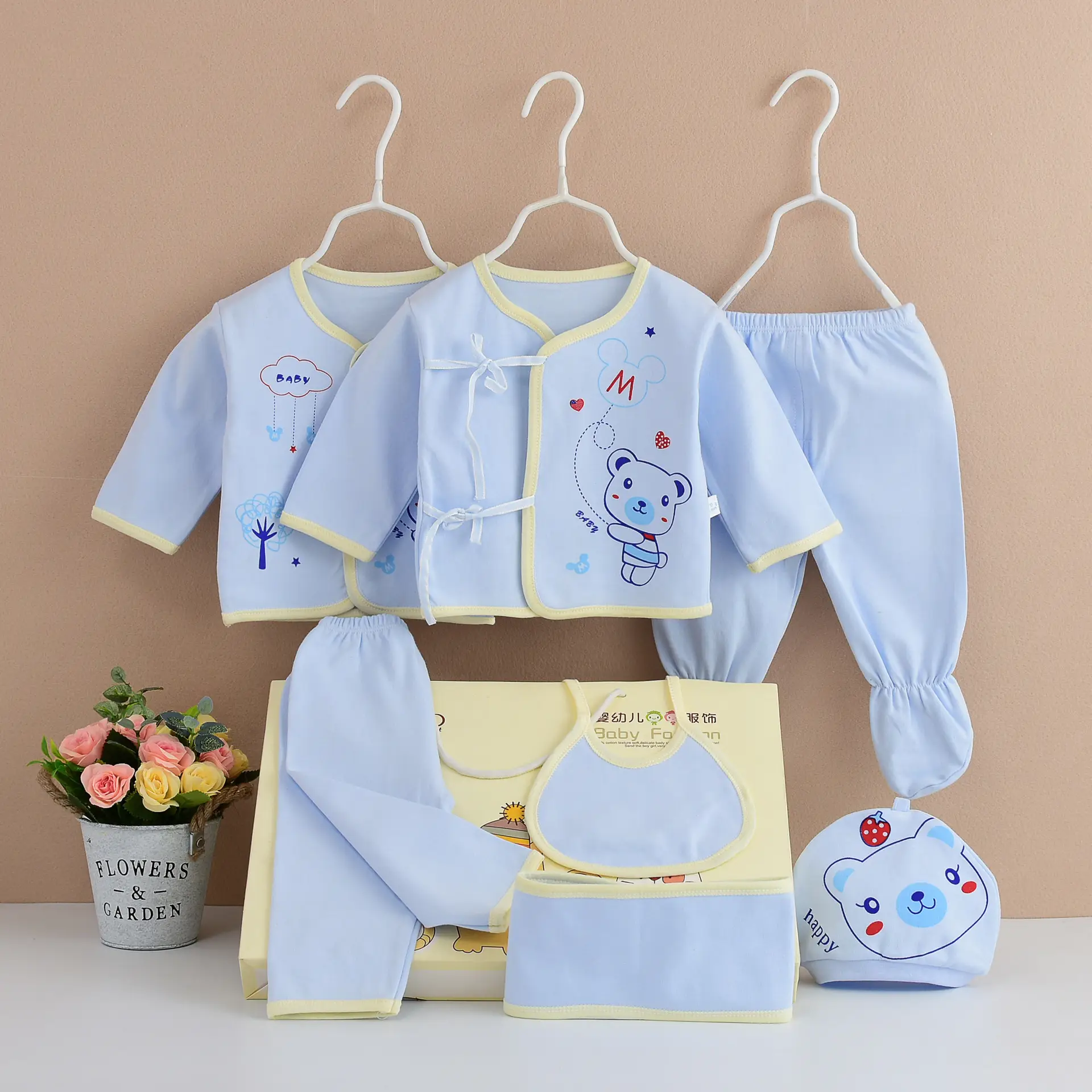 2025 Four Seasons Infant Cotton Plaid Seven-Piece Set - Image 3