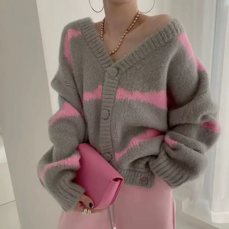 Women's Green & Beige Knit Long Sleeve Sweater — feature 28