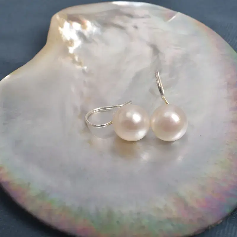 S925 Pearl Earrings for Women 8mm Hypoallergenic - Image 3