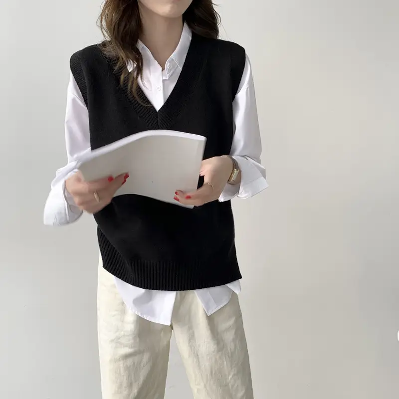 Women V-Neck Sleeveless Knit Vest Pullover - Image 3