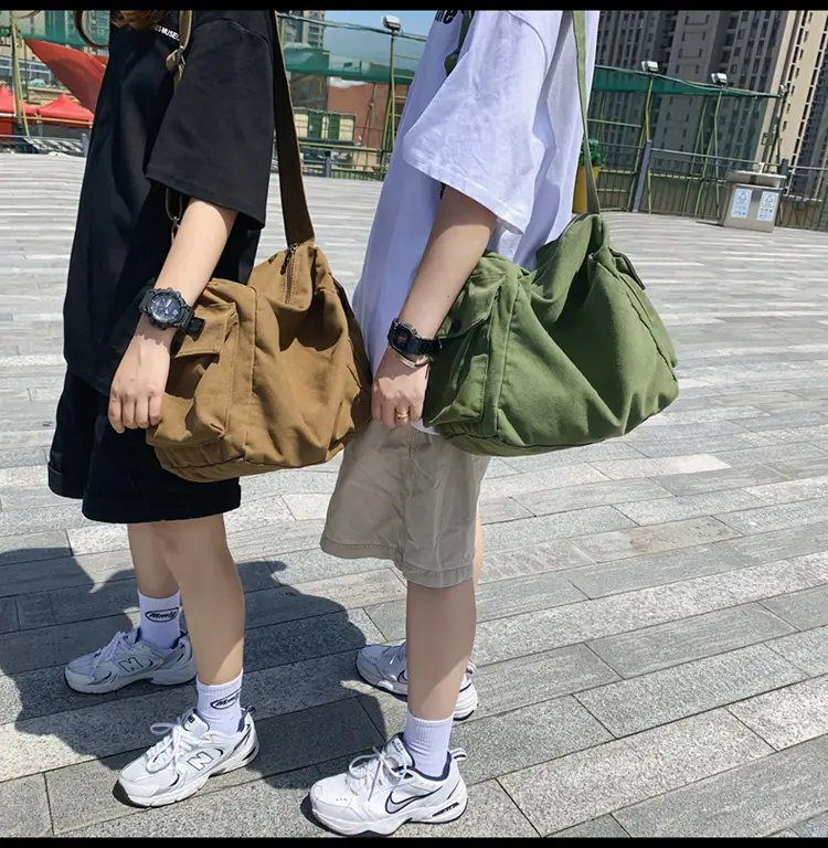 Men Pure Color Canvas Shoulder Bag 2025 Summer — feature 28