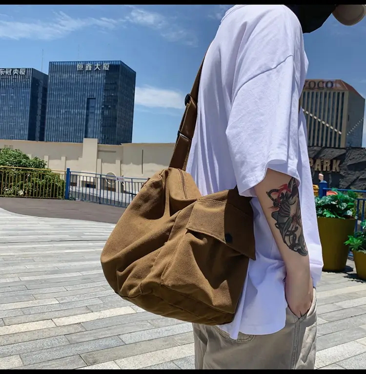 Men Pure Color Canvas Shoulder Bag 2025 Summer — feature 33