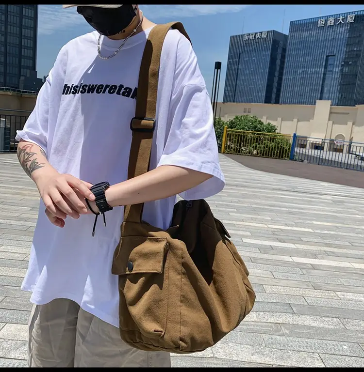 Men Pure Color Canvas Shoulder Bag 2025 Summer — feature 37