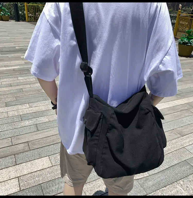 Men Pure Color Canvas Shoulder Bag 2025 Summer — feature 8
