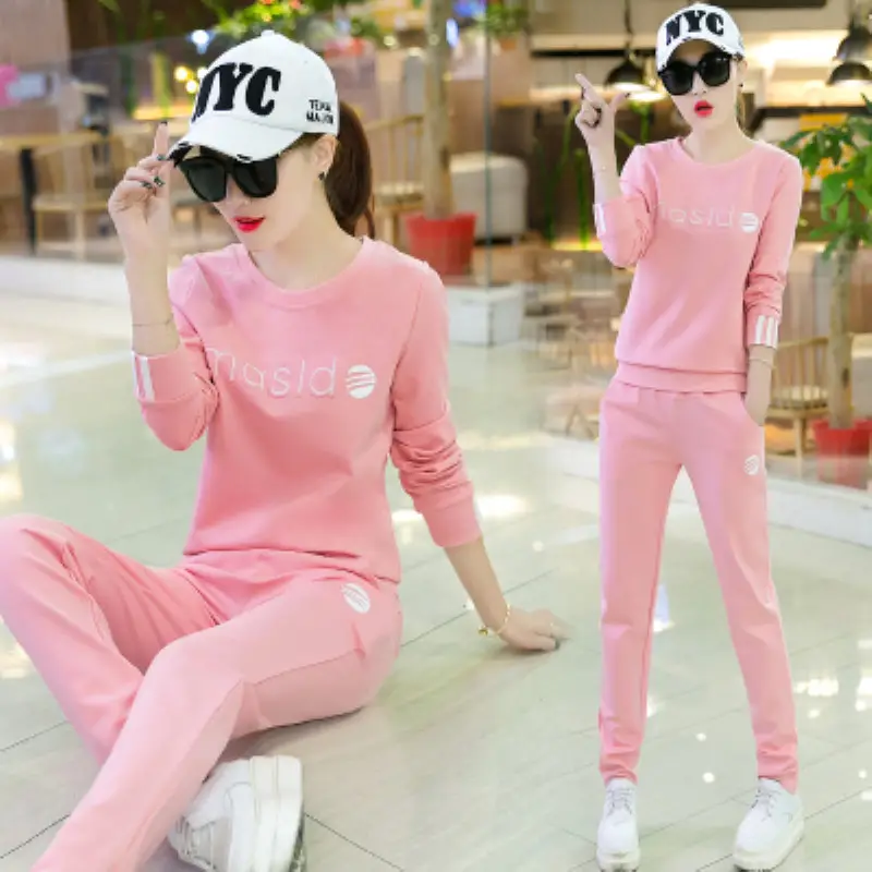 Women Printed Sweatshirt Set White Black Long Sleeve — feature 1