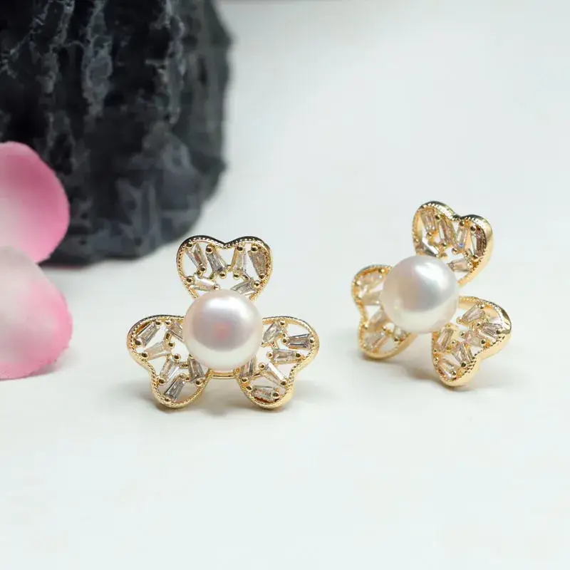 Guan Yu Heart Clover Pearl Earrings Gold Plated S925 - Image 5