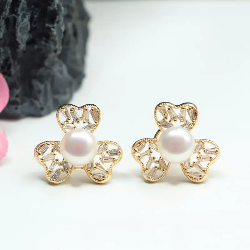 Guan Yu Heart Clover Pearl Earrings Gold Plated S925 — feature 8