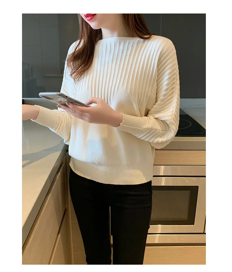 Women's Long Sleeve Knitted Sweater White Loose Lazy Style — feature 13