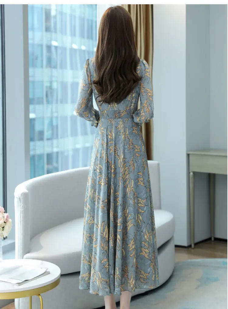 2021 New Autumn Printed V Neck A-Line Skirt Dress — feature 7