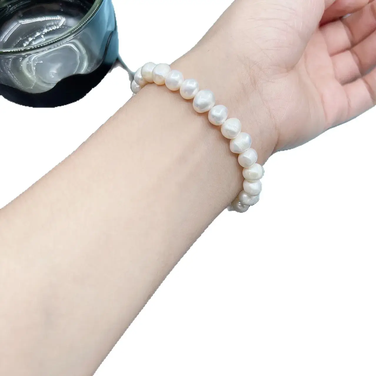 Natural Pearl Bracelet for Women 6-7mm Gold Light - Image 5