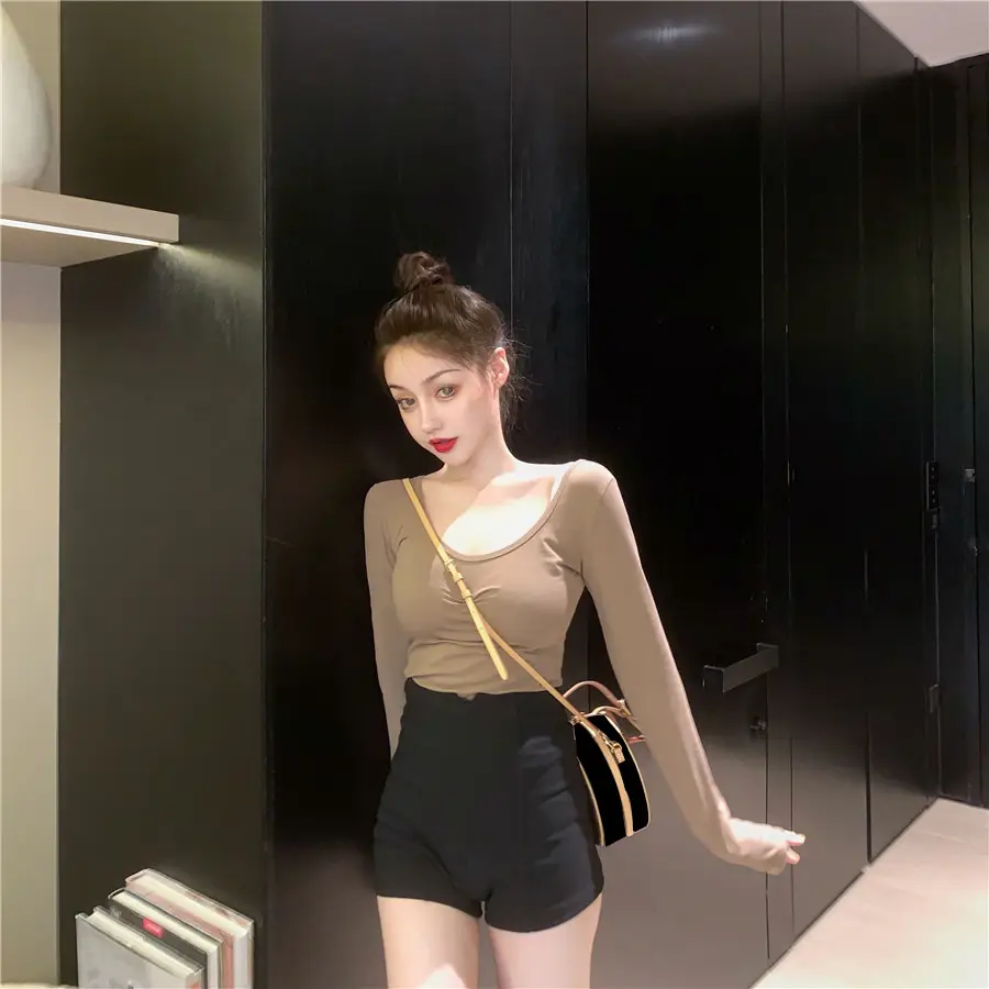 Women Backless Long Sleeve T-Shirt Brown U-Neck — feature 21