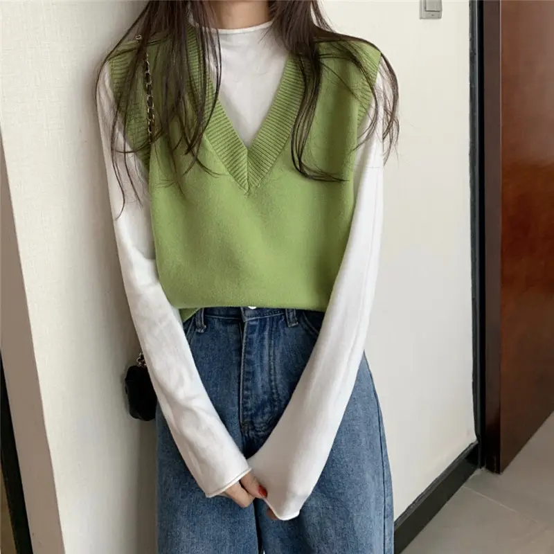 Women V-Neck Sleeveless Vest Black Knit