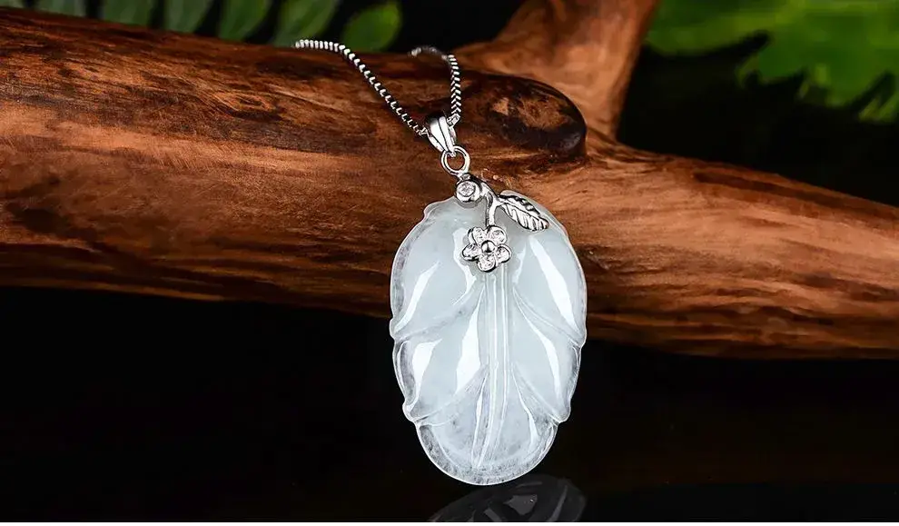 Guan Yu Burmese Jade Leaf Pendant S925 Silver Inlaid — feature 10