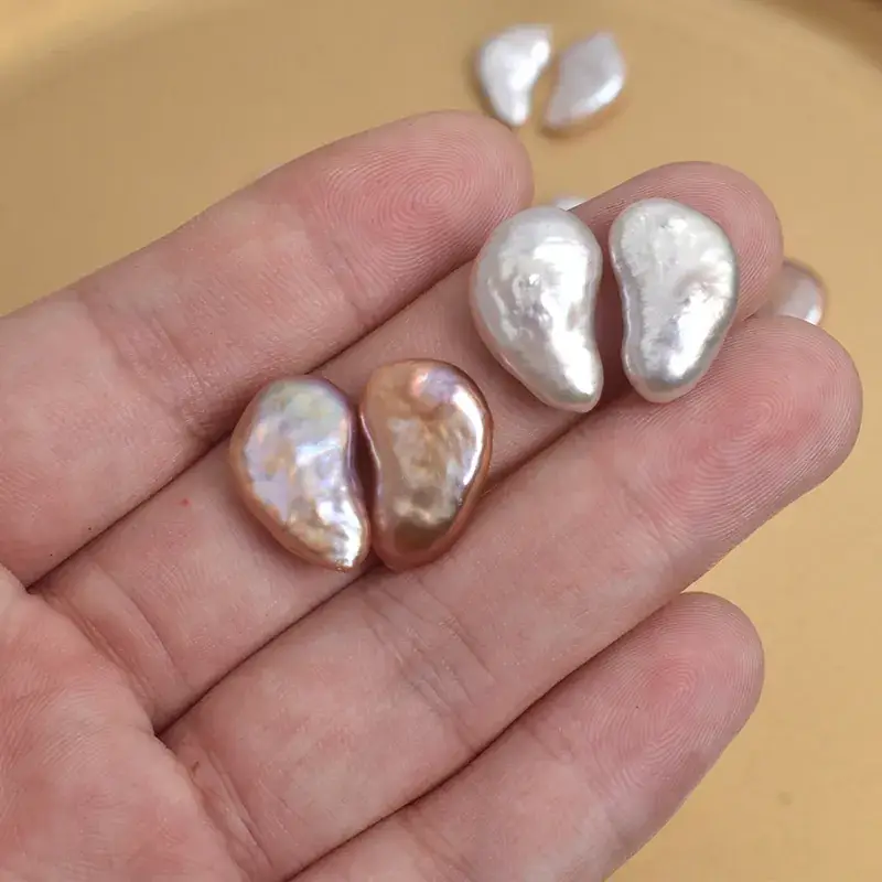 Natural Freshwater Pearl Cashew Baroque Earrings 10-11mm - Image 2