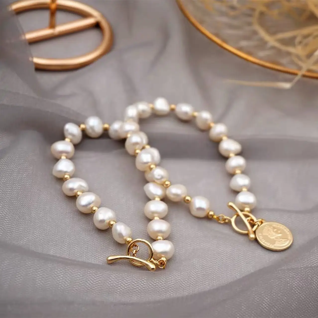 Natural Pearl Bracelet for Women with Gold Clasp — feature 6