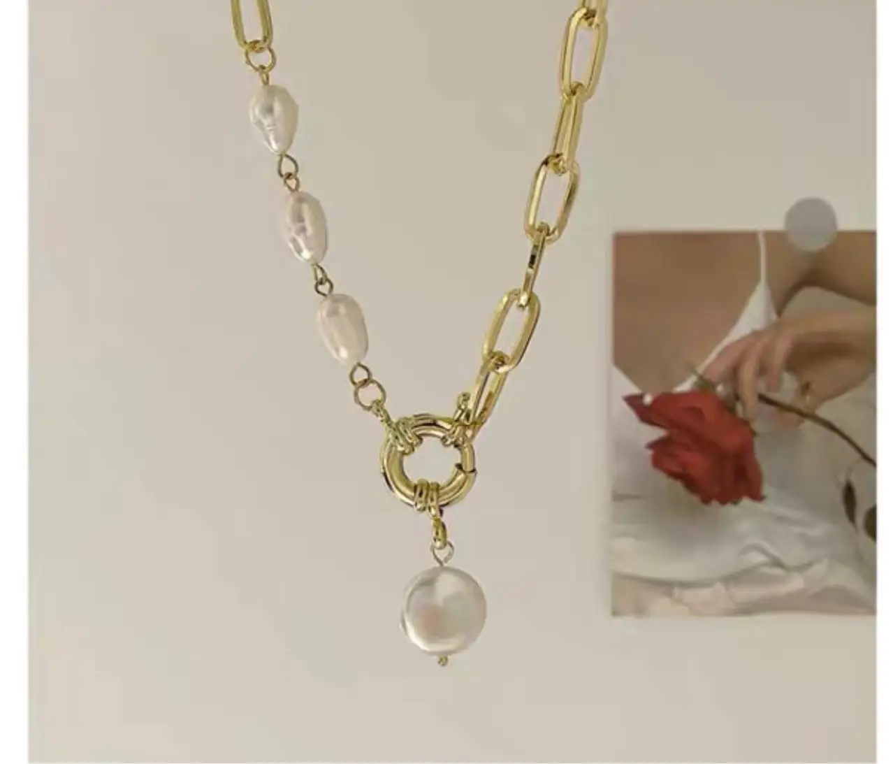 Vintage Pearl Pendant Necklace for Women — feature 10